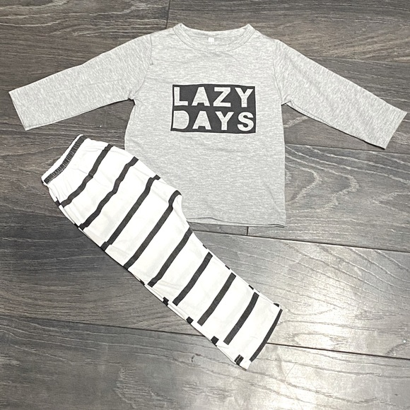 Boys PJ set MULTIPLE SIZES - Picture 1 of 1